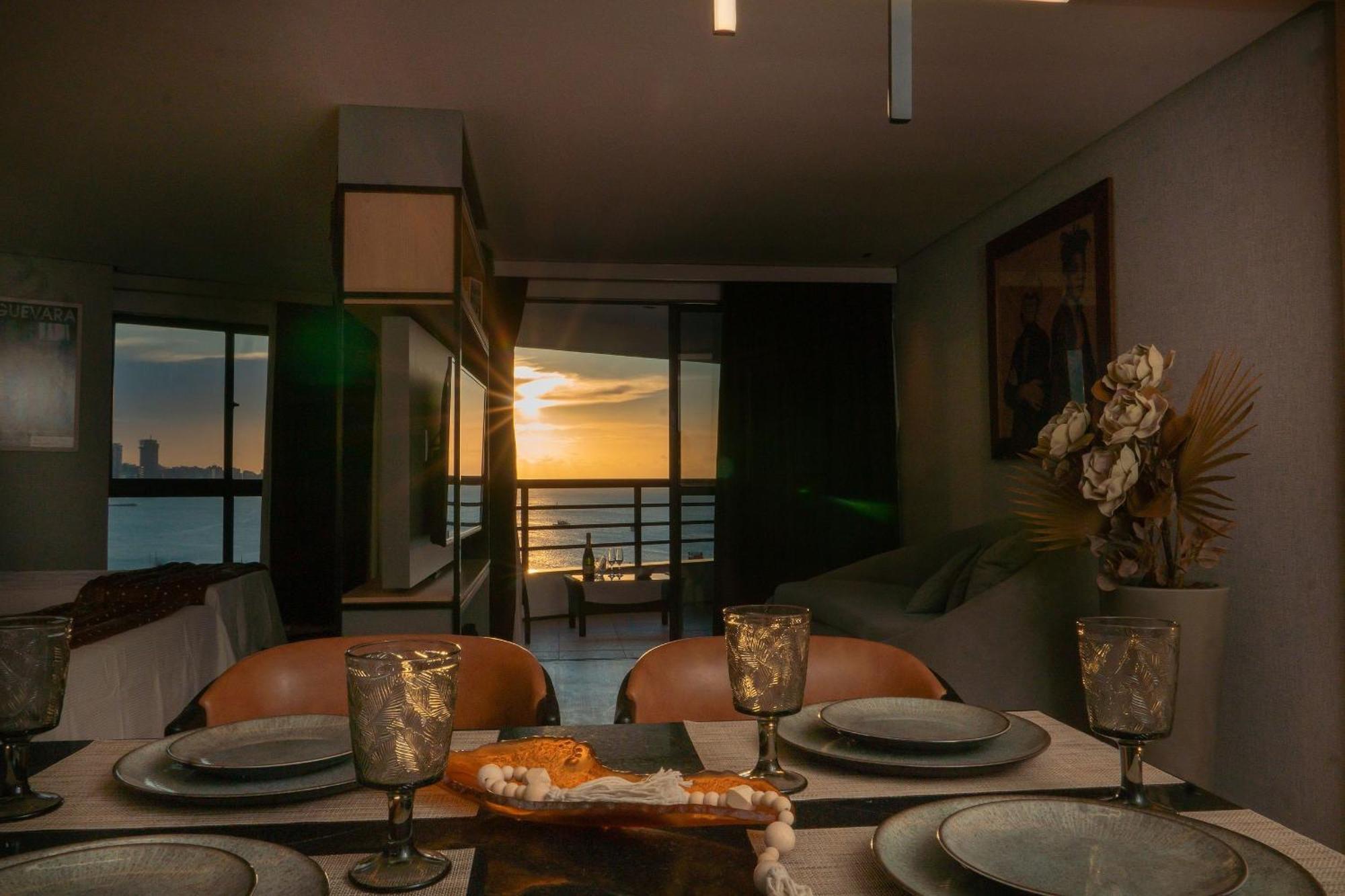 Apartment Beira Mar - Flat De Luxo No Iate Plaza! Fortaleza (Ceara)